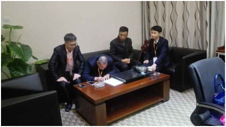 簽字白紙黑字為據