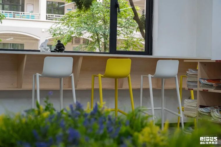 妖精网站免费观看圖書館家具 妖精网站免费观看圖書館家具